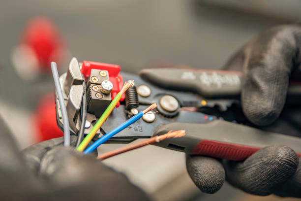 Best Commercial Electrician Services  in Higginsville, MO