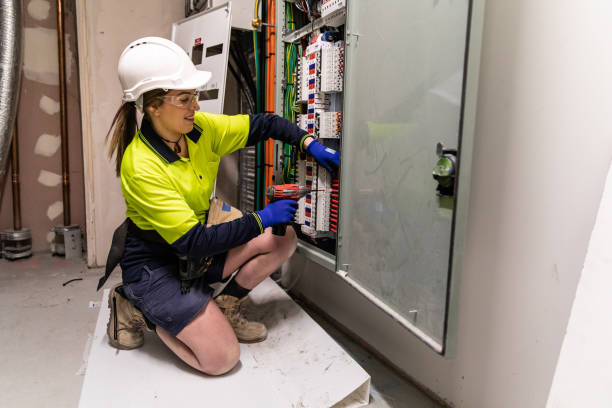 Best Electrical Installation Contractor  in Higginsville, MO